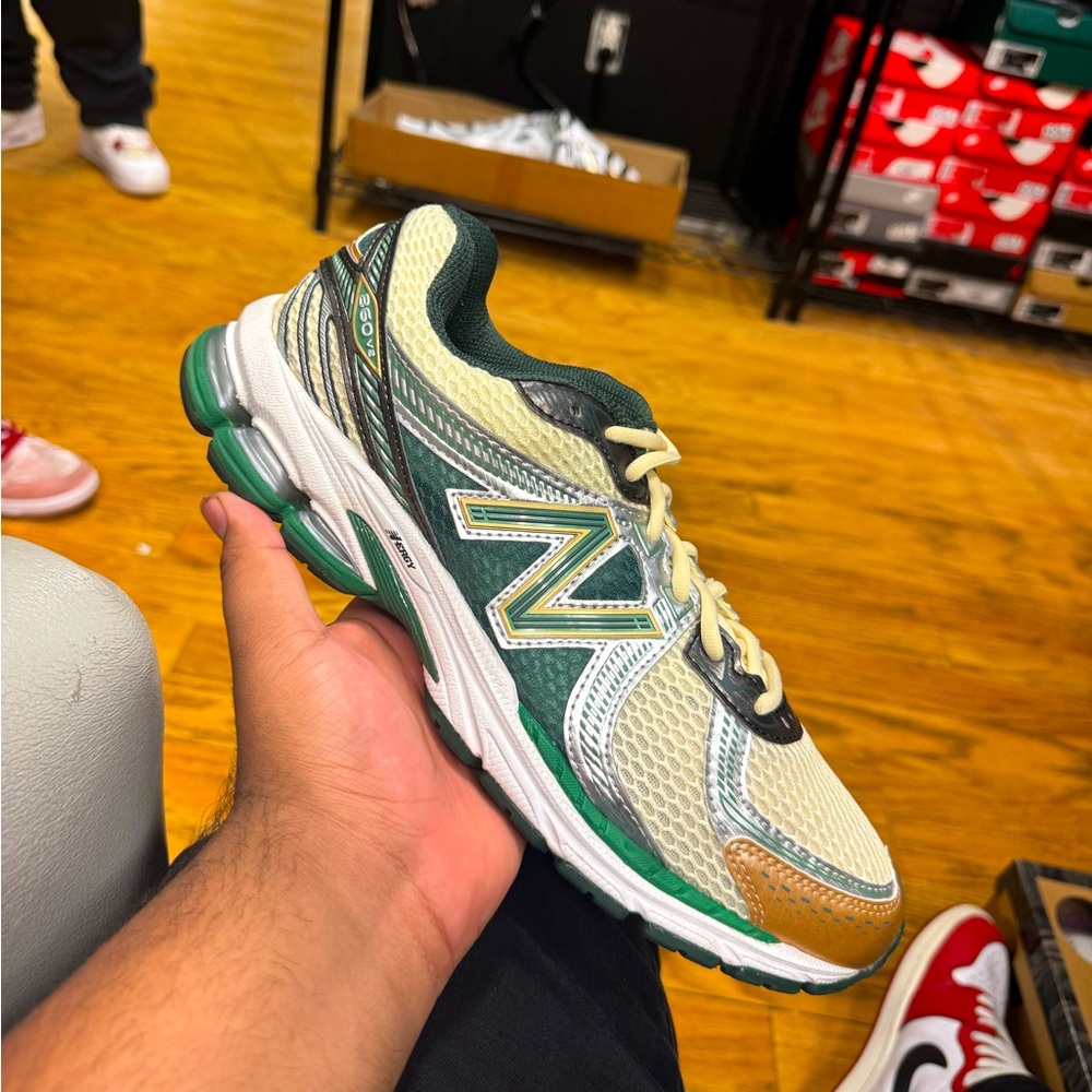 New balance 860v2 aime leaon dore green